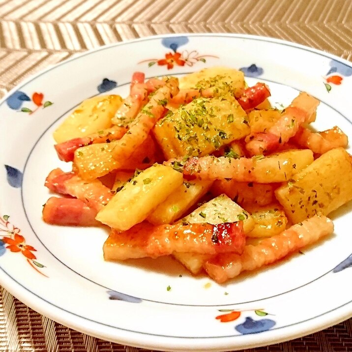 長芋とベーコンのわさび醤油炒め